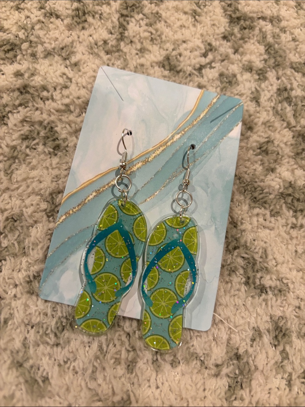 Lime Flip-Flop Dangle Fashion Earrings NWT Lucite
